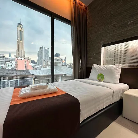 Collection O The Bangkok Airport Link Suite-2